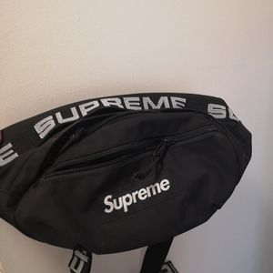 Supreme belt bag, authentic